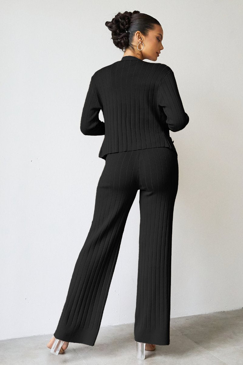 Lucienne | Élégance Pinstripe Sophistiquée